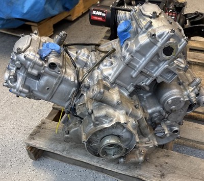 Kawasaki Brute Force 750 05-07 Carb Engine Motor For Parts Not Tested