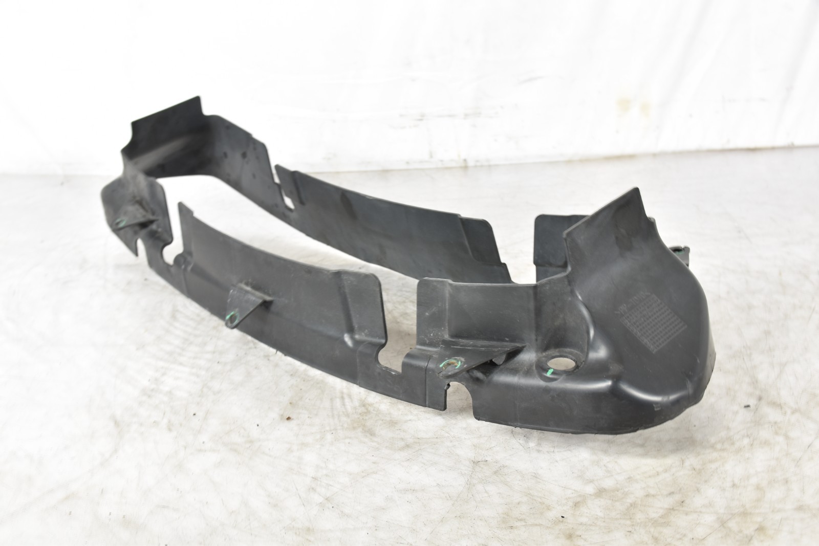 Maserati Ghibli S Q4 2014-2020 Front Air deflector