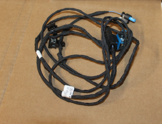 MERCEDES-BENZ SLK R172 Front Parking Aid Wiring A1725408910