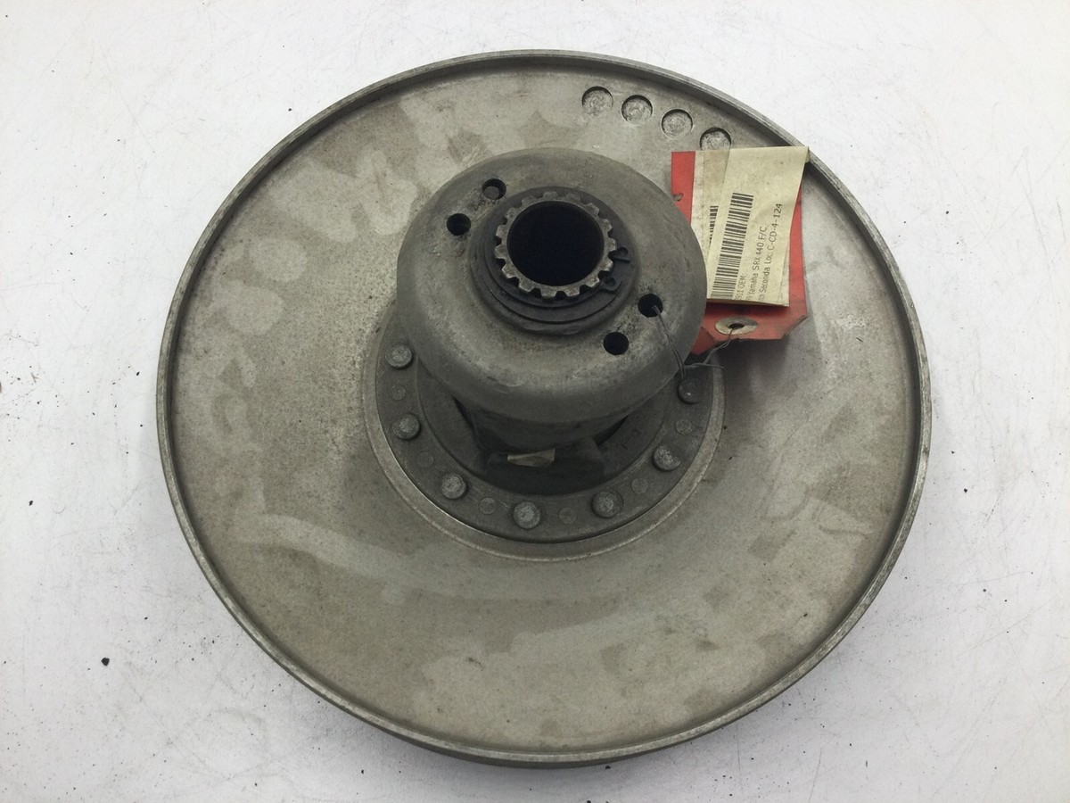 Yamaha Clutch Secondary Driven Clutch Pulley 1979 SRX 440LC OEM