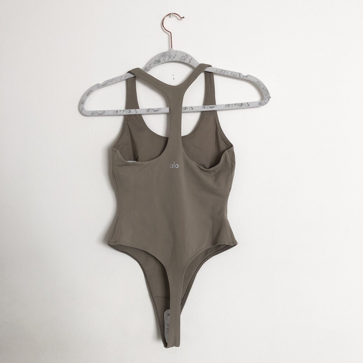 Alo Yoga Sleek Back Bodysuit Gravel S | eBay