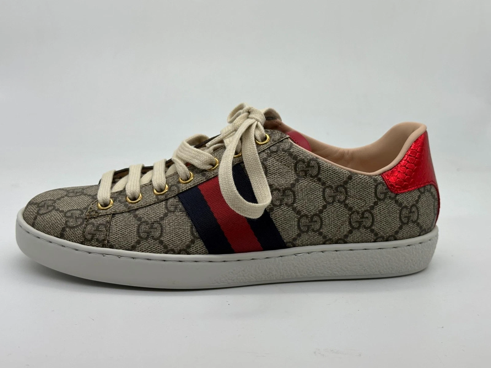 Baskets plates à rayures Gucci Ace Supreme GG logo Guccissima