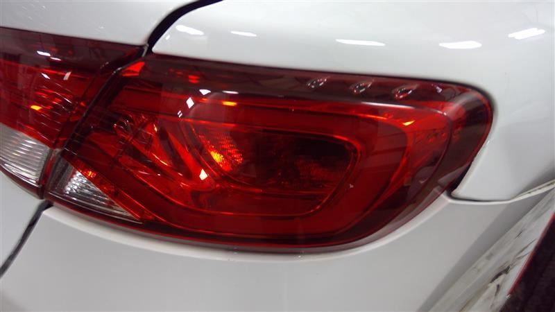 Passenger Tail Light Sedan Quarter Panel Mounted Fits 17 200