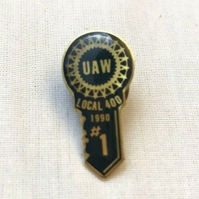 United Auto Workers Pinback Key 1990 Black Gold #1 Local 400 Lapel Pin Tie Tack