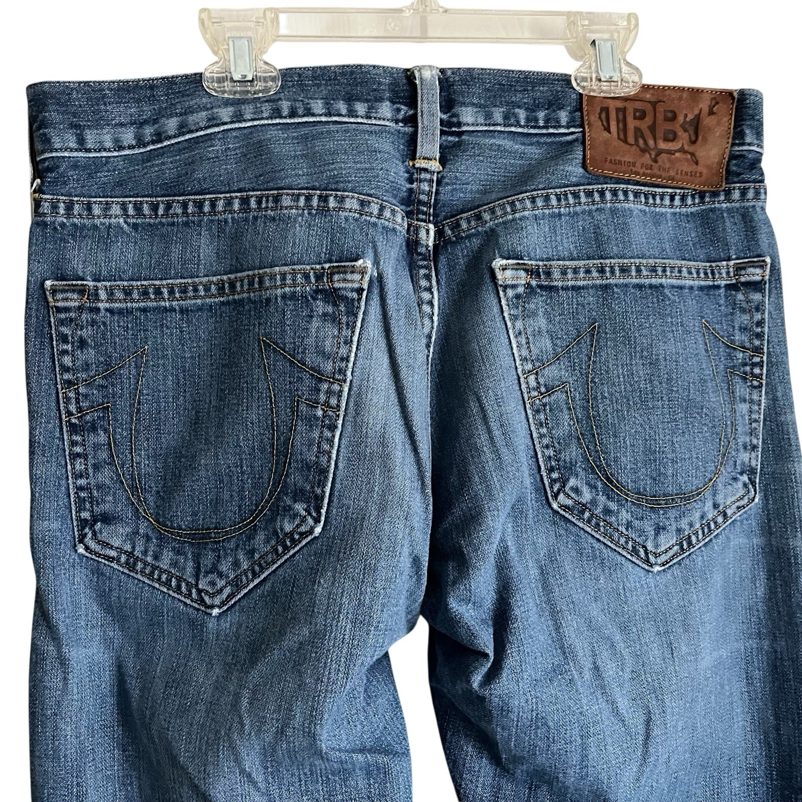 True Religion Geno No Flap Relaxed Slim Fit Jeans Distressed Denim Men’s 31 X 33 thumbnail 8