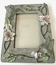 3D Resin Hummingbird 7" x 9" Picture Frame with Leaves Vines Flowers 4 x 6 Photo