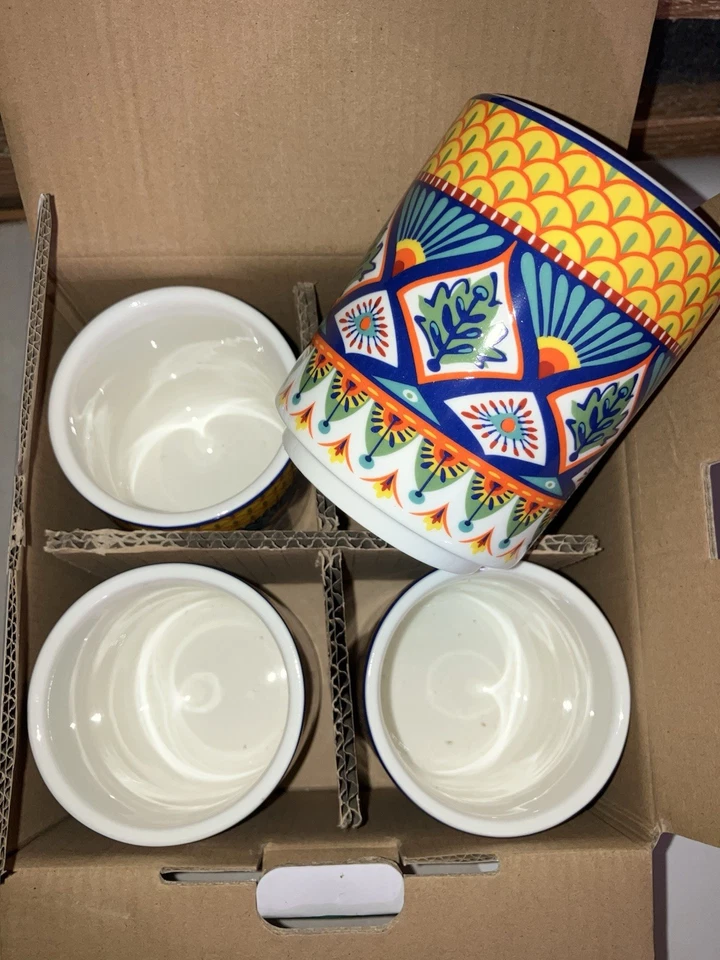 4 tazas Carlos de Carlos Santana Foto 2 de 2