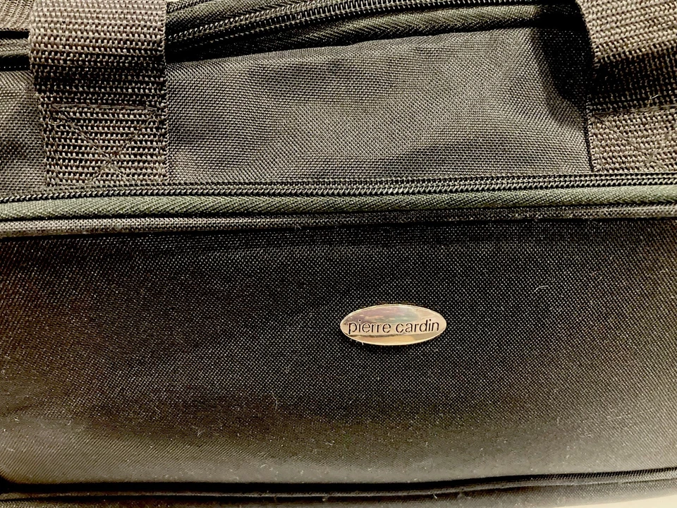 BOLSO DE VIAJE PIERRE CARDIN NEGRO DE LONA PARA LLEVAR GIMNASIO FIN DE SEMANA CORREAS DE HOMBRO/MANO Foto 3 de 4