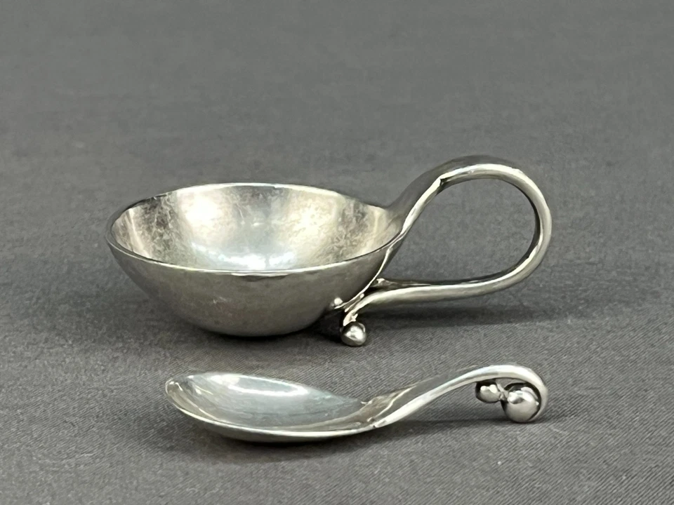 Georg Jensen Sterling Salero(s) Individual(es) + Cuchara(s) No. 110 Dinamarca Foto 3 de 4