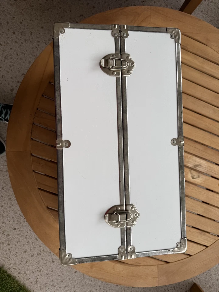 Baúl vaporero Molly Pleasant Company 1992 con perchas Foto 4 de 4