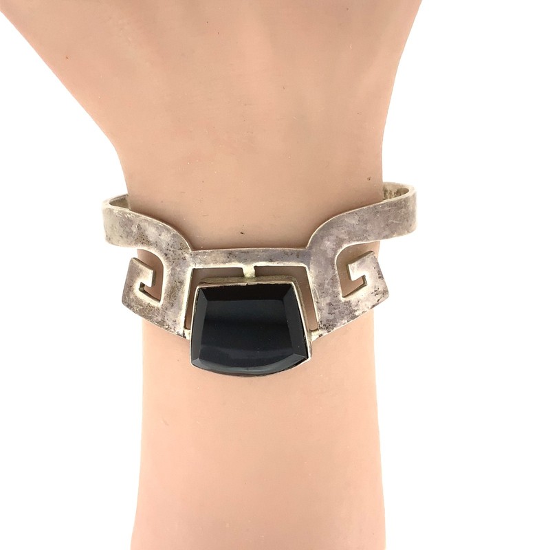 TS-30 Taxco, Mexican Vintage Onyx, Sterling Silver Cuff Bracelet