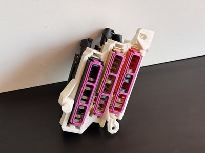 12-18 Audi A6 Fuse Box Fusebox  Relay Module Fusebox W/ Holder 4H0941824 Oem