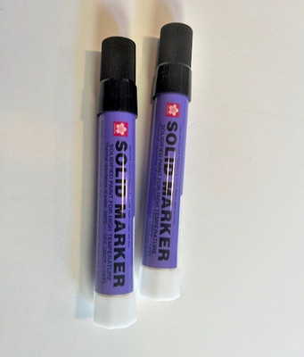 Sakura Solid Paint Markers - 2PK