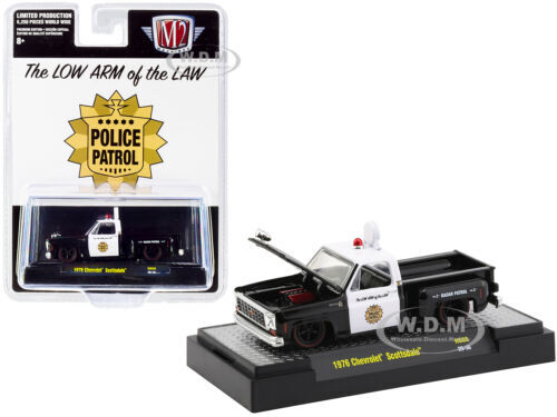 M2 1978 Dodge True Spirit & 1957 Dodge Coronet Police Car D500