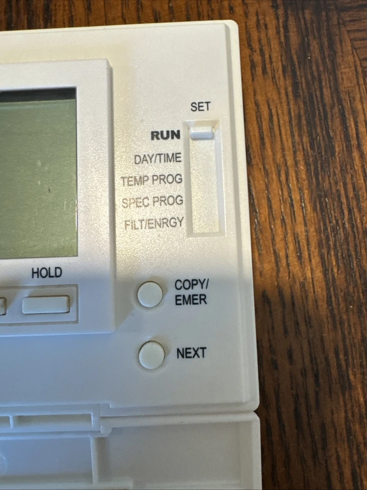 Lux LTX9100U Programmable 7 Day Thermostat; 2 Heat, 2 Cool -CHA Works Great! - Image 4 of 4