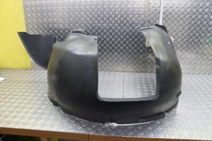 VW T5 1,9 TDI Innenkotflügel Radhausschale vorne links 7H0809961A