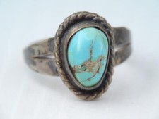 VINTAGE NATIVE AMERICAN NAVAJO STERLING SILVER TURQUOISE RING sz 5