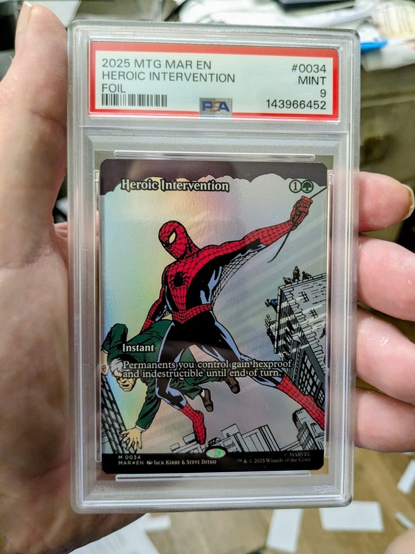 MTG MARVEL SPIDER-MAN FOIL Heroic Intervention PSA GRADE 9