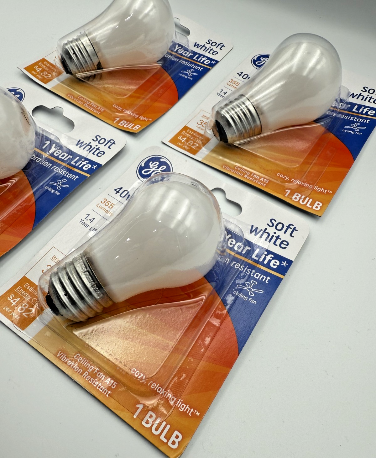 4 Bulbs/box Soft White GE Vibration Resistant Ceiling Fan A15 40W 355Lum. 2700K