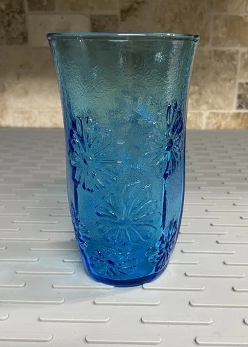 VTG Anchor Hocking Spring Song Daisy Aqua Electric Blue Iced Tea Tumbler