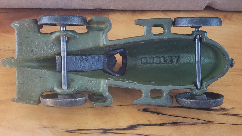 VINTAGE HUBLEY CAST IRON TOY ARCADE BOAT TAIL RACE CAR & DRIVER HUBLEY ...