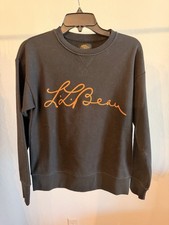L.L. Bean Women's Signature Camp Sweatshirt, Crewneck Sz S R