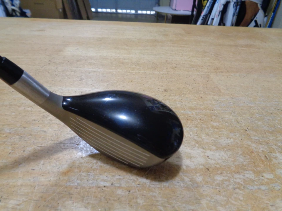 Left Hand CLEVELAND Classic Gliderail H4 HYBRID WOOD Utility LH Matrix S-Flex - Image 4 of 4