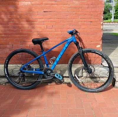 Bicycles - Trek Marlin - Nelo's Cycles