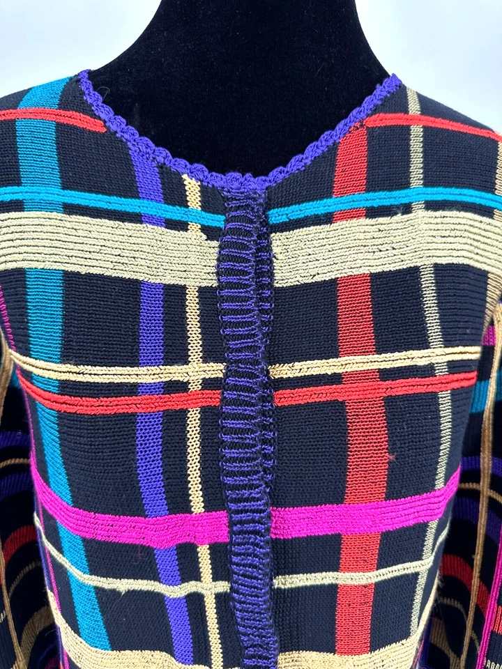 Suéter cárdigan para mujer Christina Rotelli grande negro multicolor tejido a cuadros Foto 3 de 4