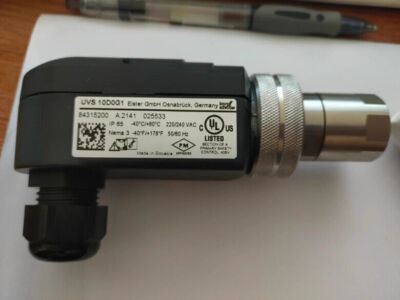 1Pcs New Kromschroder UVS10D0G1 UVS 10D0G1 Burner Flame Sensor 