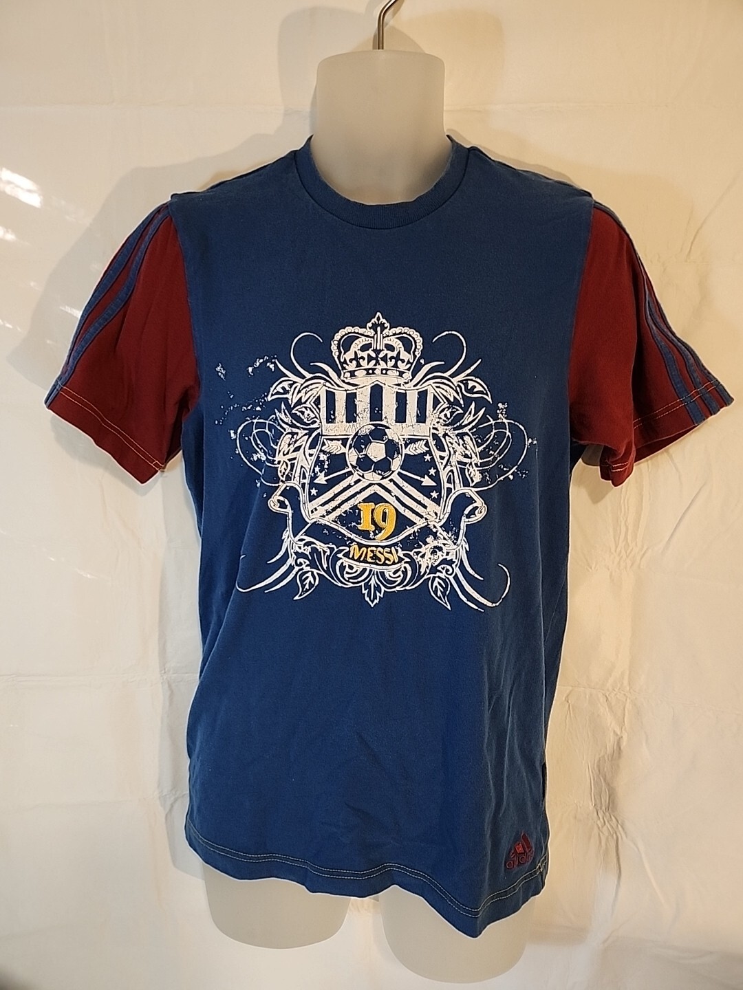 Adidas Rеtro #19 LIONEL MESSI Blue & Red Short Sleeve T-shirt Size Small