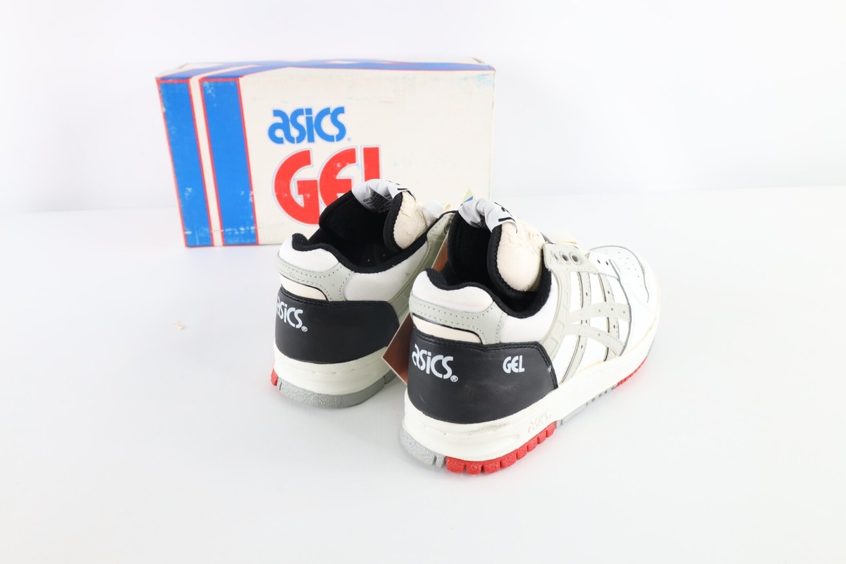 NOS Vintage 90s Asics Mens Size 6 Spell Out Outrage Lo Sneakers Shoes White Red NOS Vintage 90s Asics Mens 6 Spell Out Gel Rage Lo Sneakers  main image 3