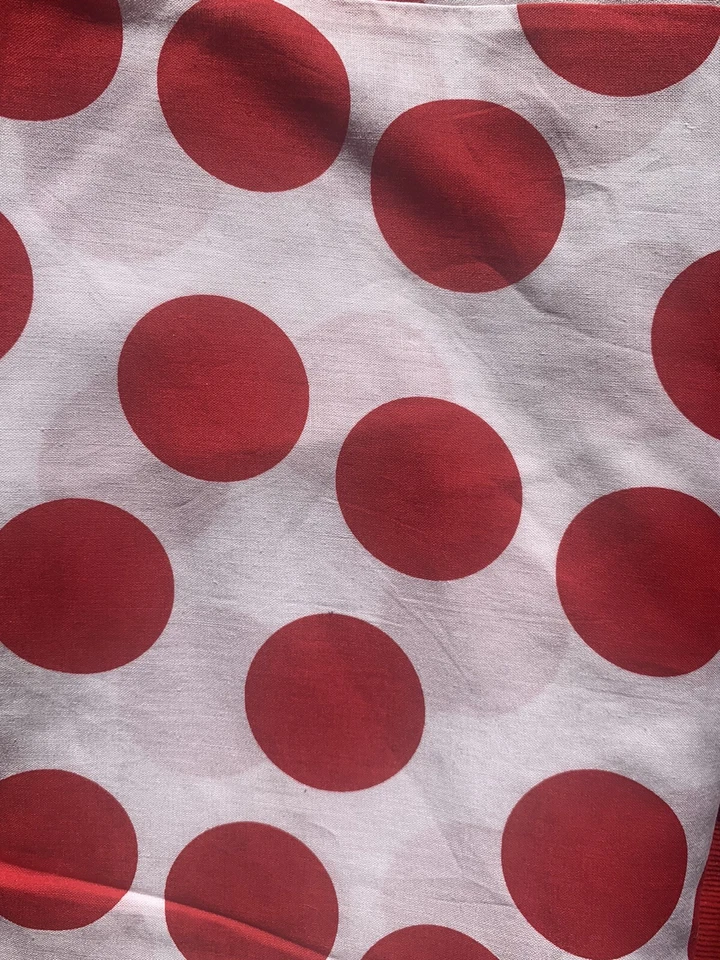 Vintage 80s 90s White And Red Dot Cotton Fabric 132x54” - Image 3 of 4