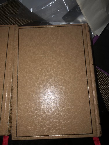 Lot 2 Books The Works of Stevenson and The Works of Doyle Leather Back Books - Picture 11 of 11