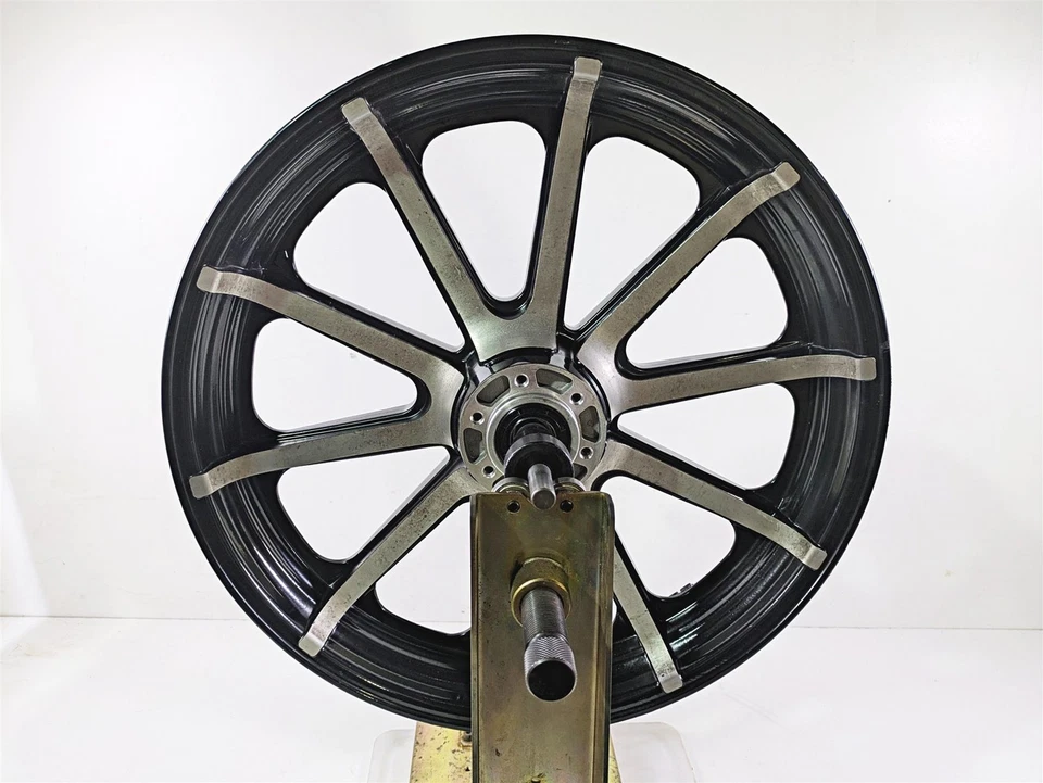 Indian Chieftain Limited 2017 llanta delantera recta 19x3,5 1523059 Foto 3 de 4