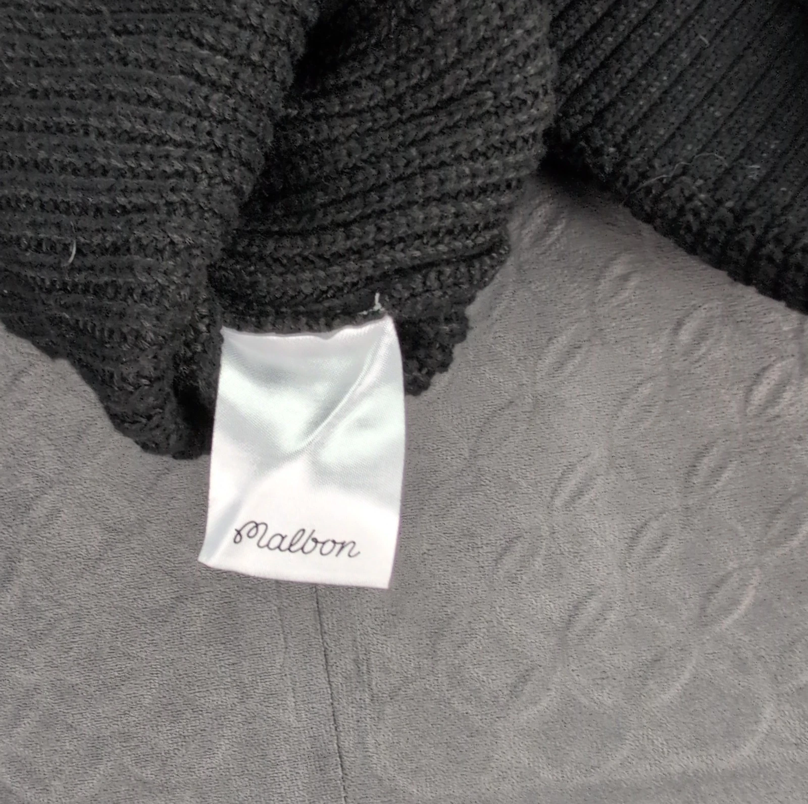 Malbon Golf Sweater Vest Knit Sleeveless Black Embroidered V Neck Men Medium - product detail image 8