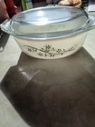 VINTAGE-Pyrex Green Honeysuckle Casserole Dish 1.5 Qt with Lid#043