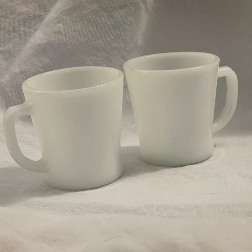 Anchor Hocking Coffee Mug Oven Proof Milk Glass White Cup Set of 2 Vintage