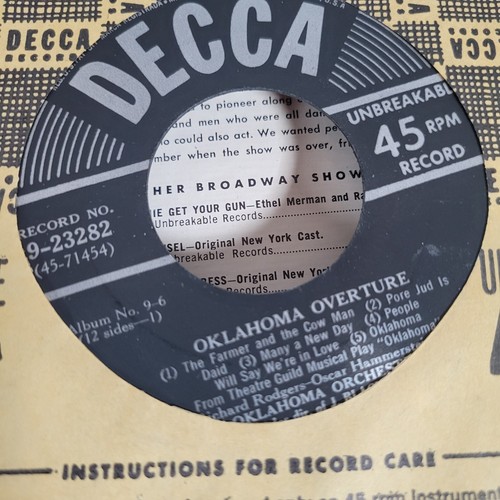 Oklahoma Vinyl Record DECCA 45 RPM Vinyl Box Set 6 Records - Picture 8 of 13