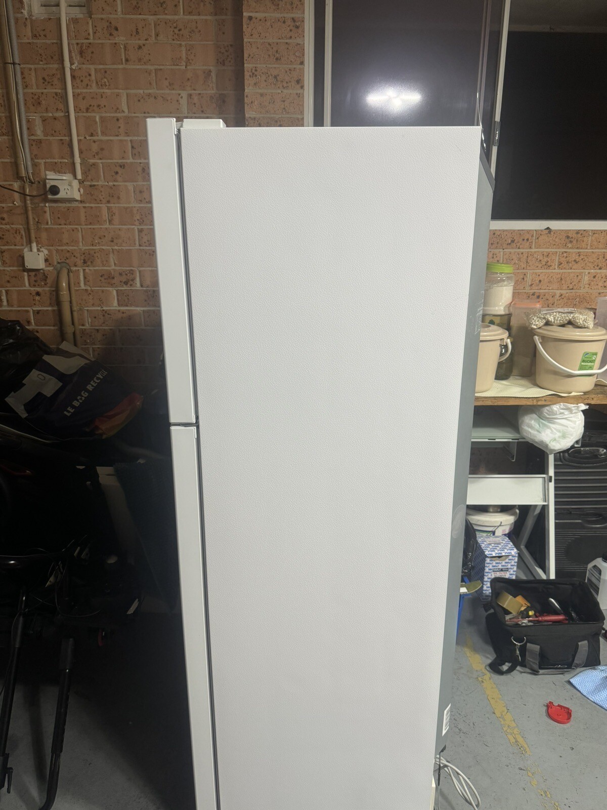 Kelvinator KTM5402WCR Top Mount Fridge, 536L White 9315540413076 eBay