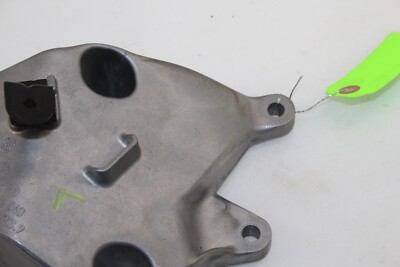 2017-2019 BMW 540i B58 3.0l Left Engine Mount Bracket 22116861557