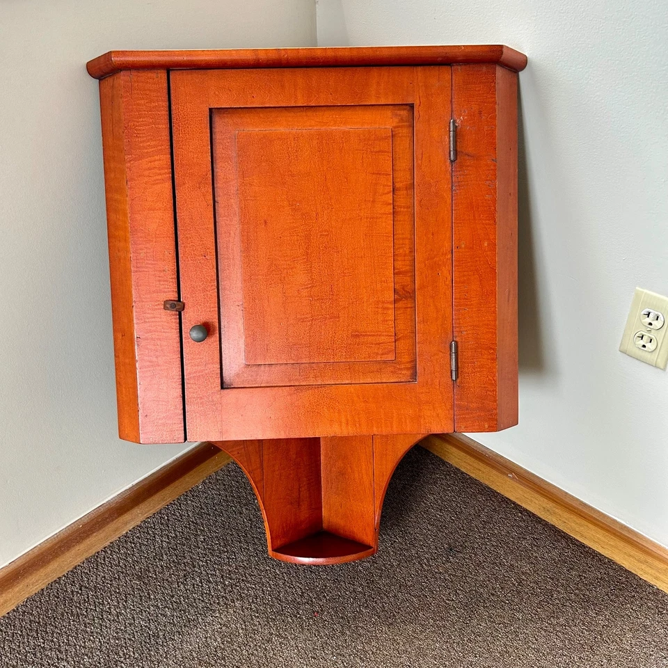 Coctelera David T. Smith de colección 2 piezas soporte de esquina y tapa de armario de esquina colgante Foto 4 de 4