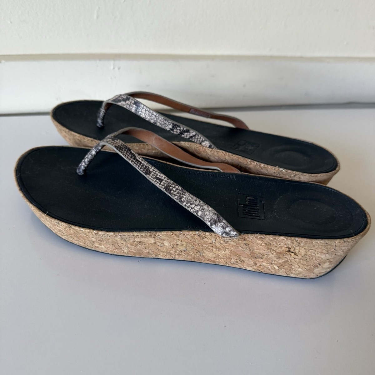 FitFlop Linny Snake Print Leather Toe Thong Cork Wedge Heel Sandal