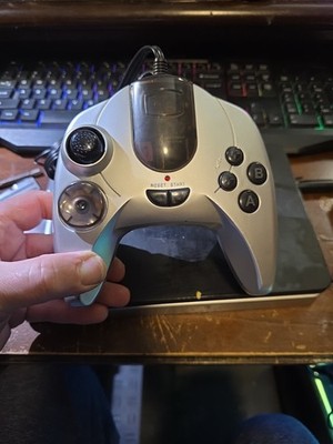 TV Mega Max Video Game Controller Model #GPD001S NS860XP 30 Retro Games Silver