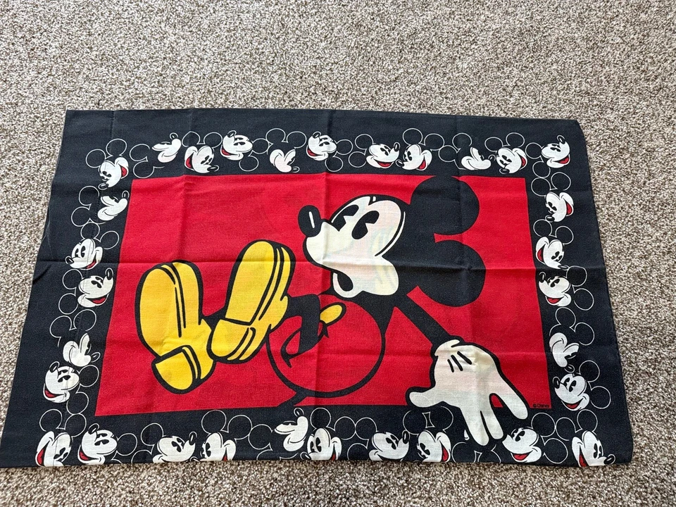 Vintage Mickey Mouse Disney Twin Sheet Set Black/Red Fitted Flat Pillow Cases - Image 2 of 4