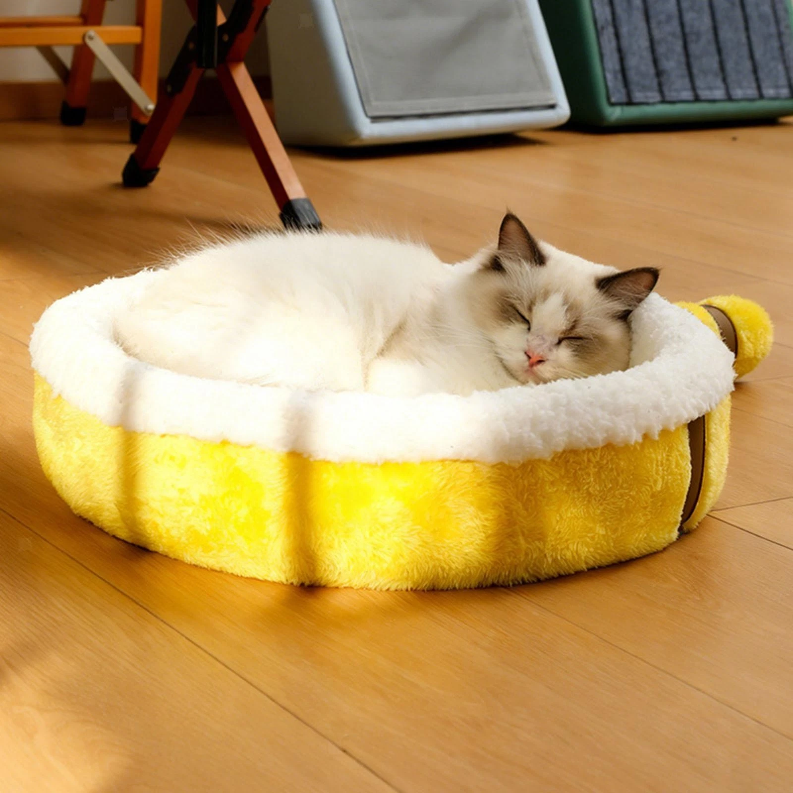 Dog Cat Bed Pet Sleeping Bed Thicken Cushion Cozy for Small Medium Dogs and Cats
Opens in a new wind