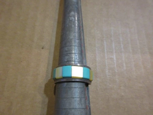 VINTAGE HANDCRAFTED 925 TURQUOISE MOP  BAND SIZE 8
