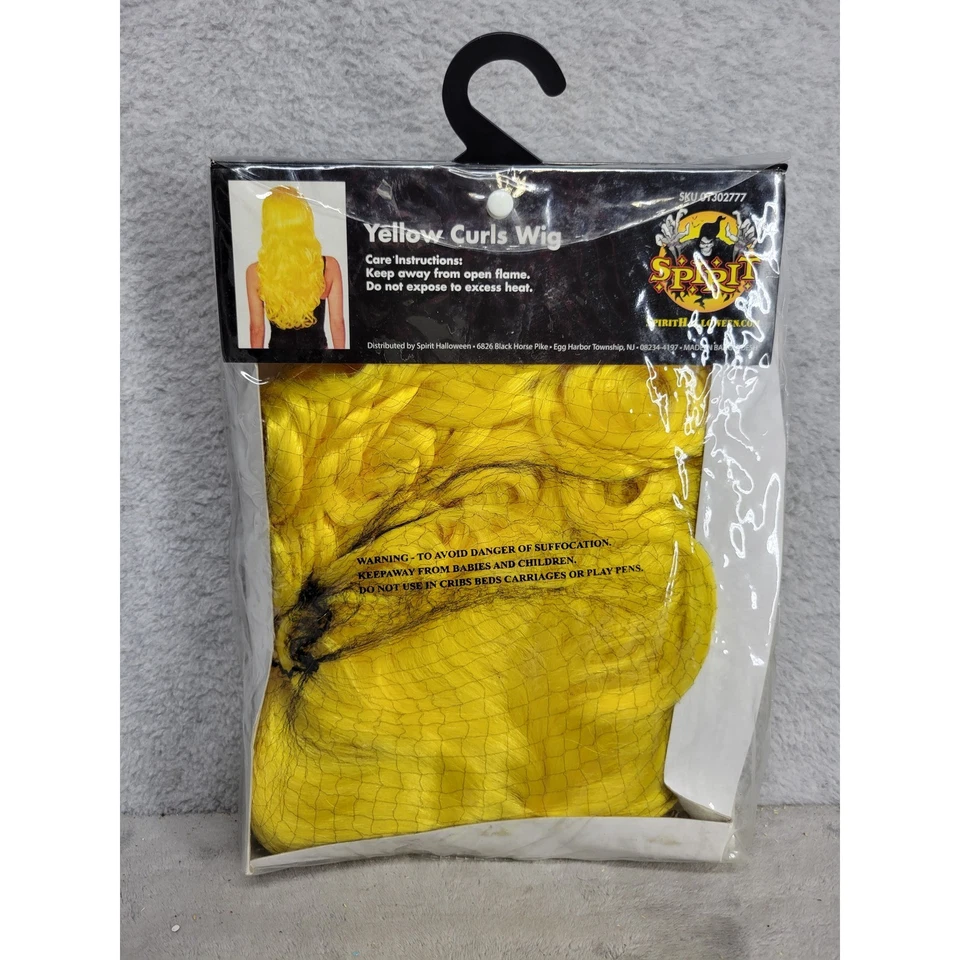 Peluca Spirit Halloween Rizos Amarillos Disfraz Adulto Fiesta Juegos con disfraces Peluca Foto 2 de 2
