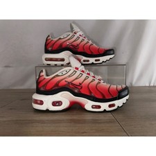 Nike Air Max Plus GS Red White Black Gradient Sneakers FD9768-100 Size 4Y Mens 4