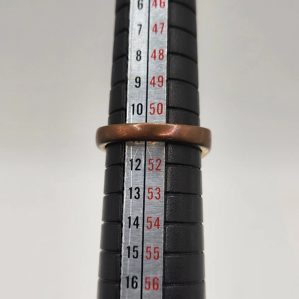 Anillo de cóctel de piedra verde ovalado tono dorado sin marca talla 6 detalles de cristal para mujer Foto 3 de 4